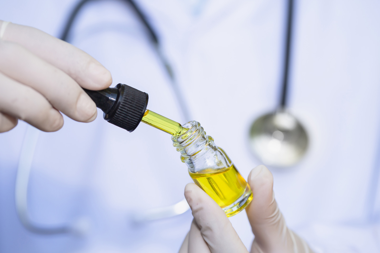 Noah Kaufman, MD, Answers 7 Top CBD Medical Questions